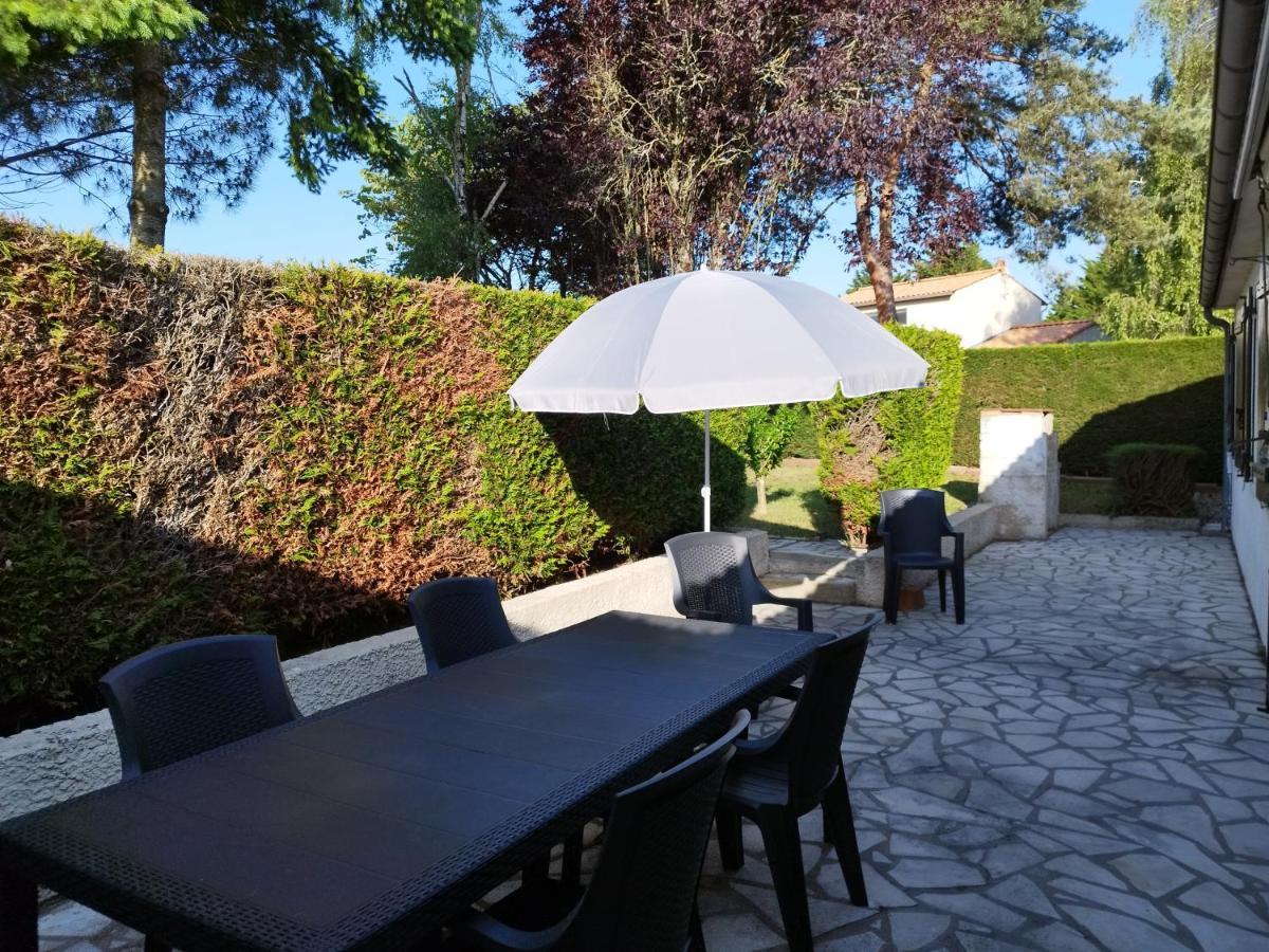 Maison La Garenne Роаян Екстериор снимка